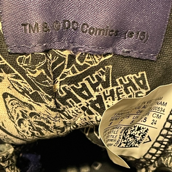 Converse Chuck Taylor All Star High Top Batman DC Joker Size Men's 5 Women’s 7 - Picture 11 of 13